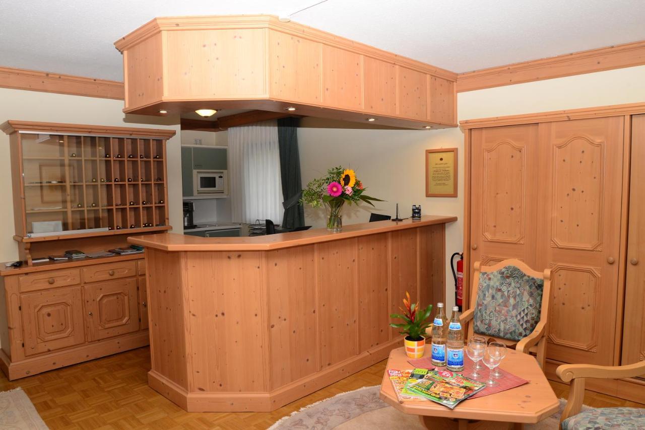 Residence Am Weinberg / Travellers Hotelbetriebs Gmbh ザスバッハヴァルデン エクステリア 写真