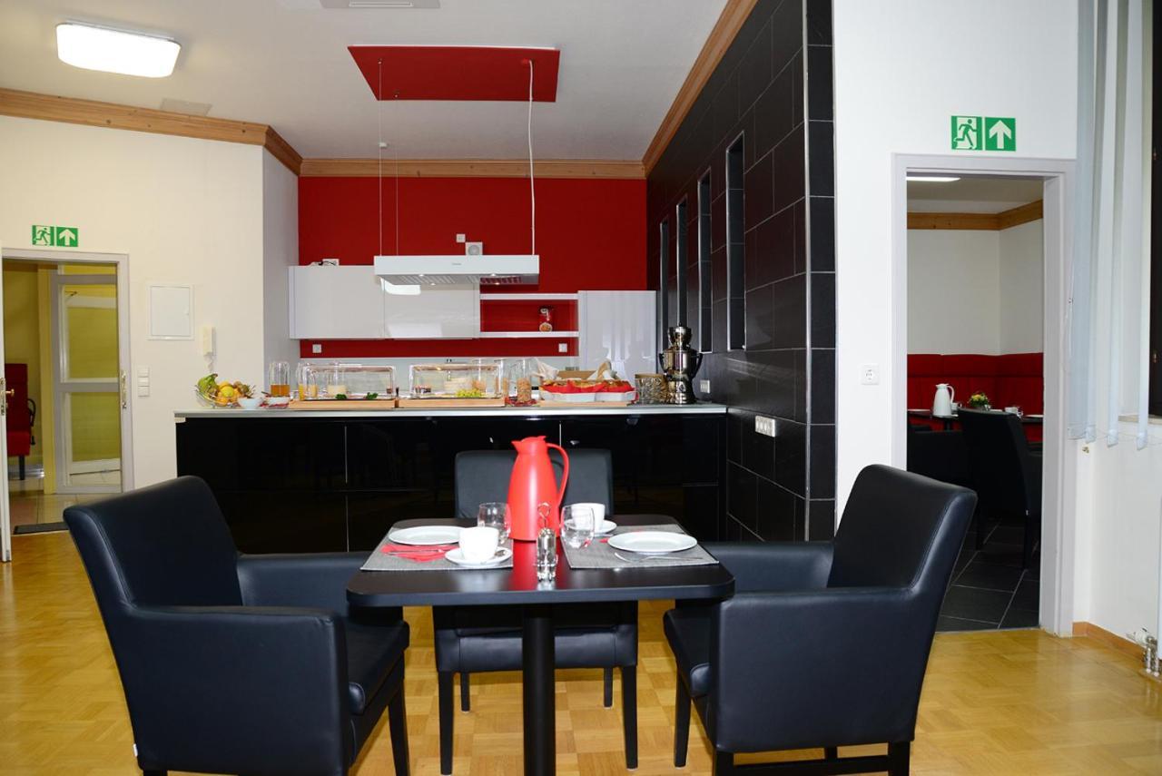 Residence Am Weinberg / Travellers Hotelbetriebs Gmbh ザスバッハヴァルデン エクステリア 写真
